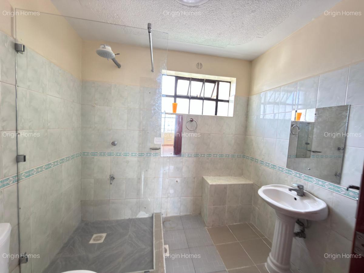 3 Bed Apartment with En Suite at Mombasa Road - 12