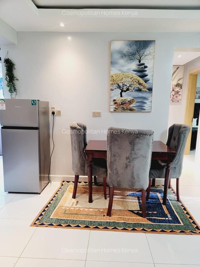 Serviced 3 Bed Apartment with En Suite at 5Th Parklands Avenue - 10