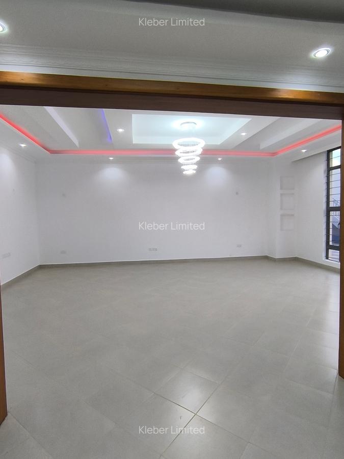 3 Bed House with En Suite in Ruiru - 9