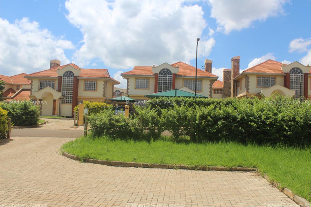 4 Bed Villa with En Suite in Kiambu Road - 2