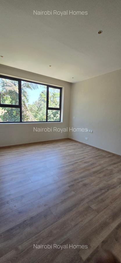 5 Bed Townhouse with En Suite at Lavington Off James Gichuru - 9