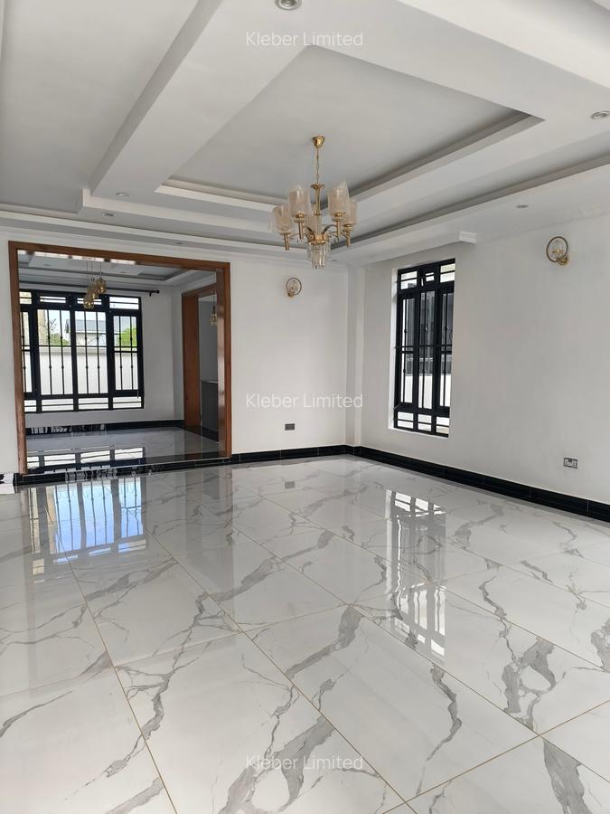 3 Bed House with En Suite in Ruiru - 4