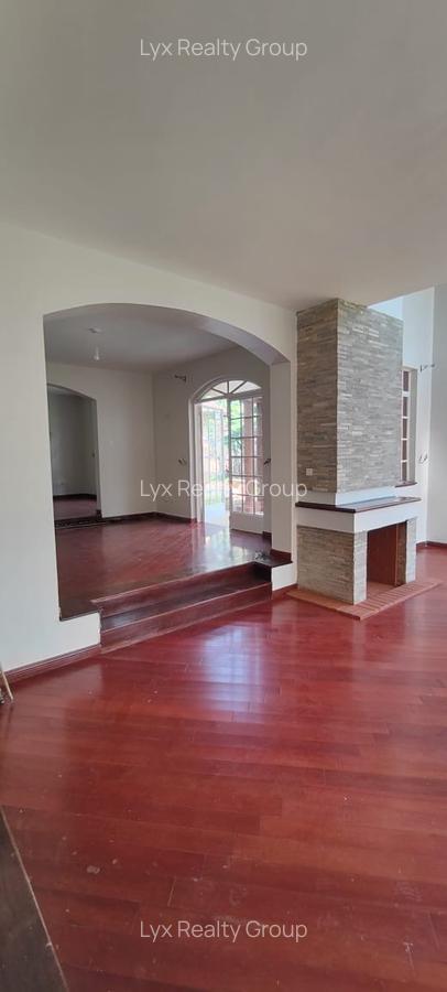 4 Bed Townhouse with En Suite in Karen - 18