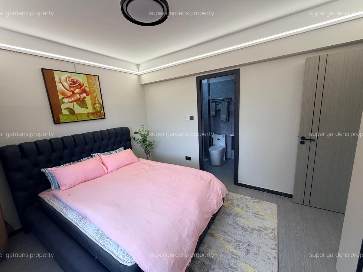 Serviced 2 Bed Apartment with En Suite at Wood Avenue - 9