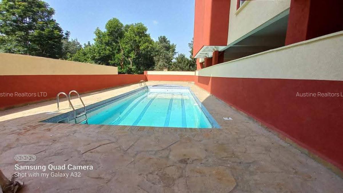 4 Bed Apartment with En Suite at General Mathenge - 14