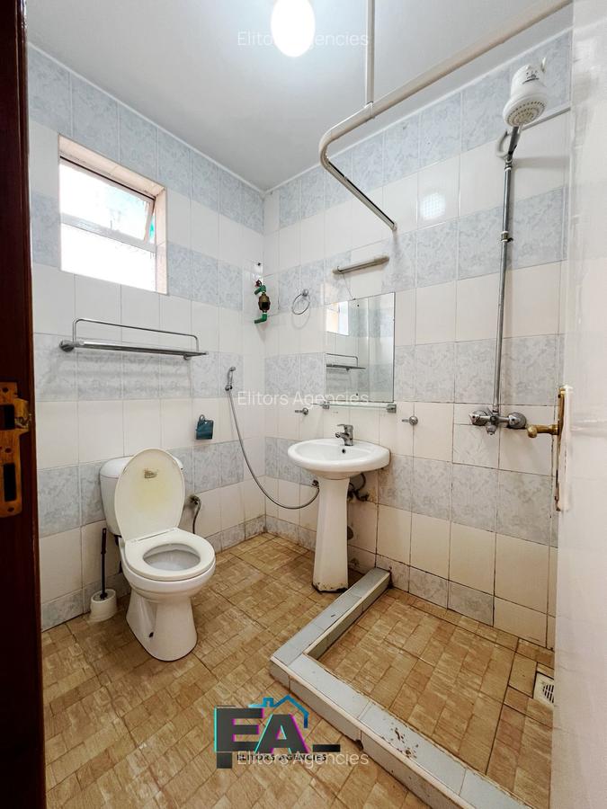 2 Bed Apartment with En Suite at School Lane - 8