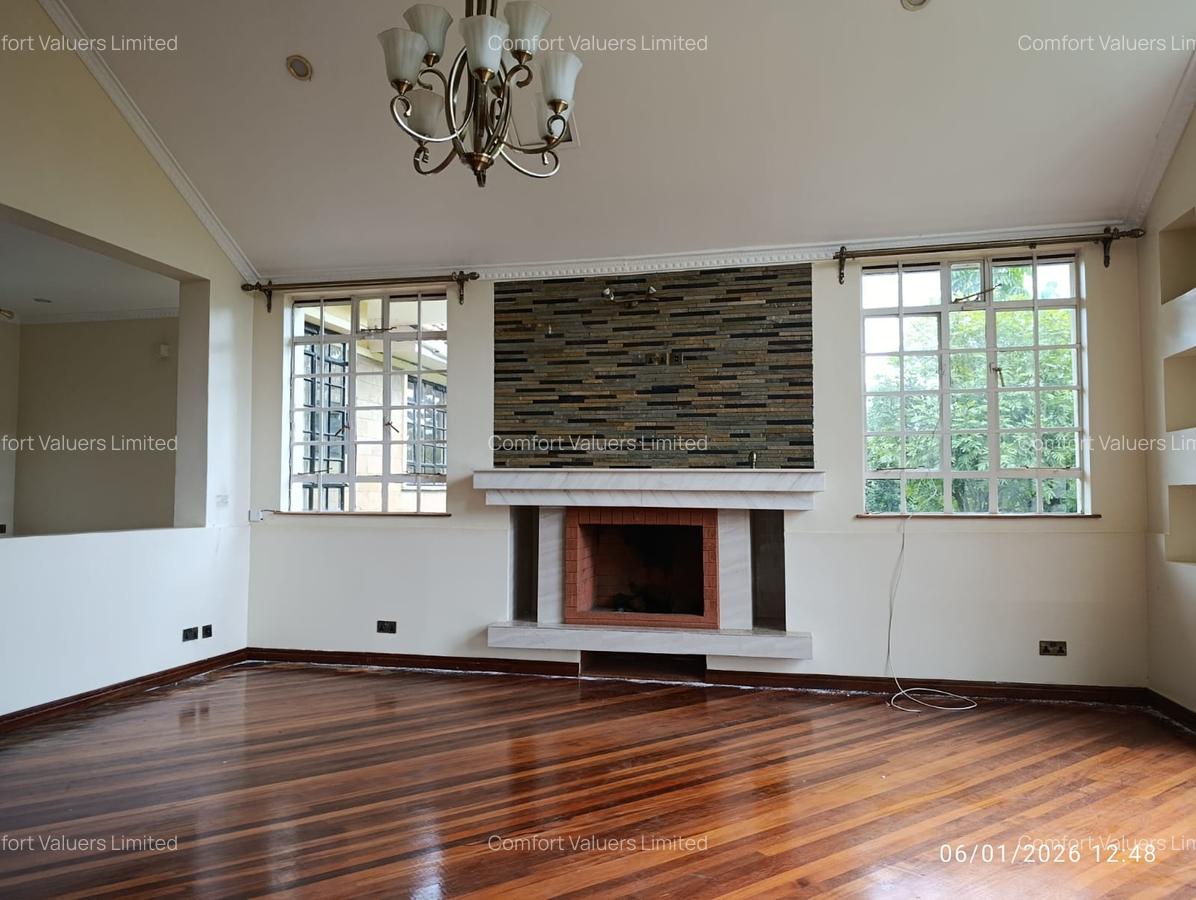4 Bed Townhouse with En Suite at Windy Ridge - 2