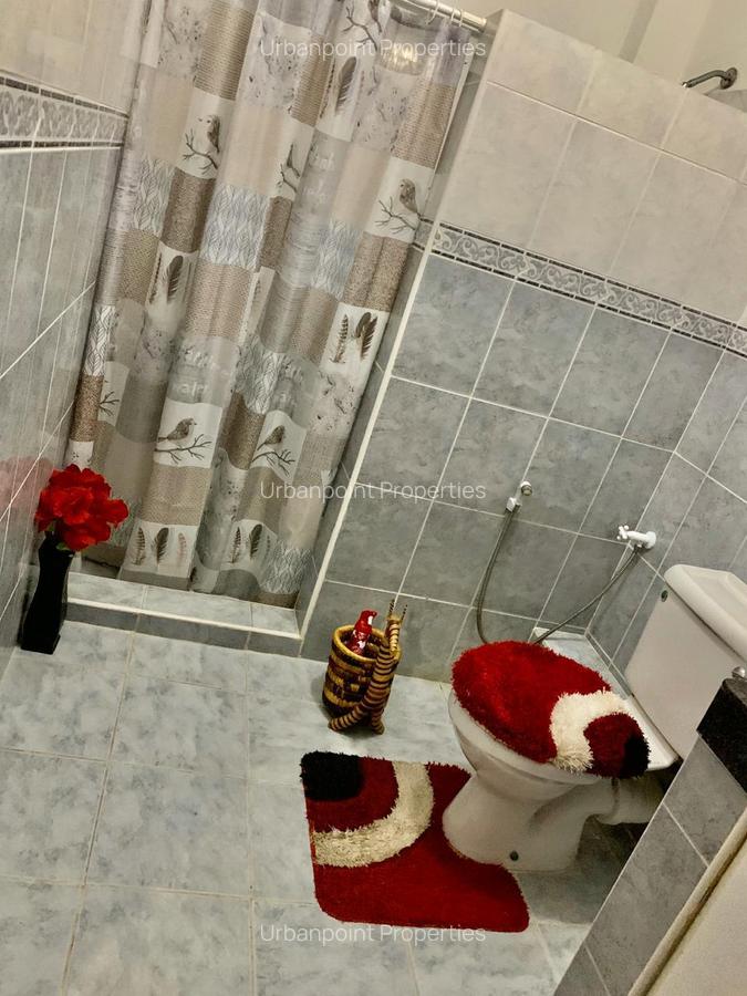 4 Bed House with En Suite in Nyali Area - 11