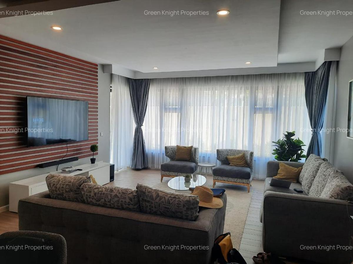 Serviced 2 Bed Apartment with En Suite in Lavington - 6