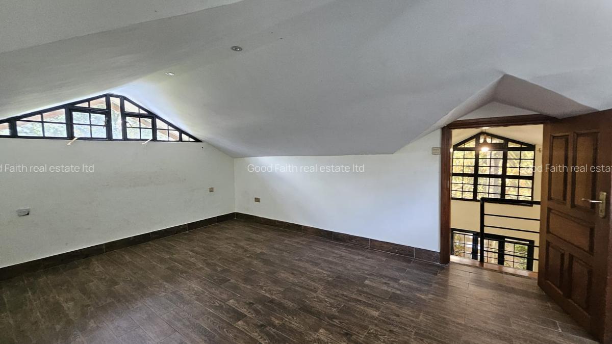 3 Bed House with En Suite in Runda - 14