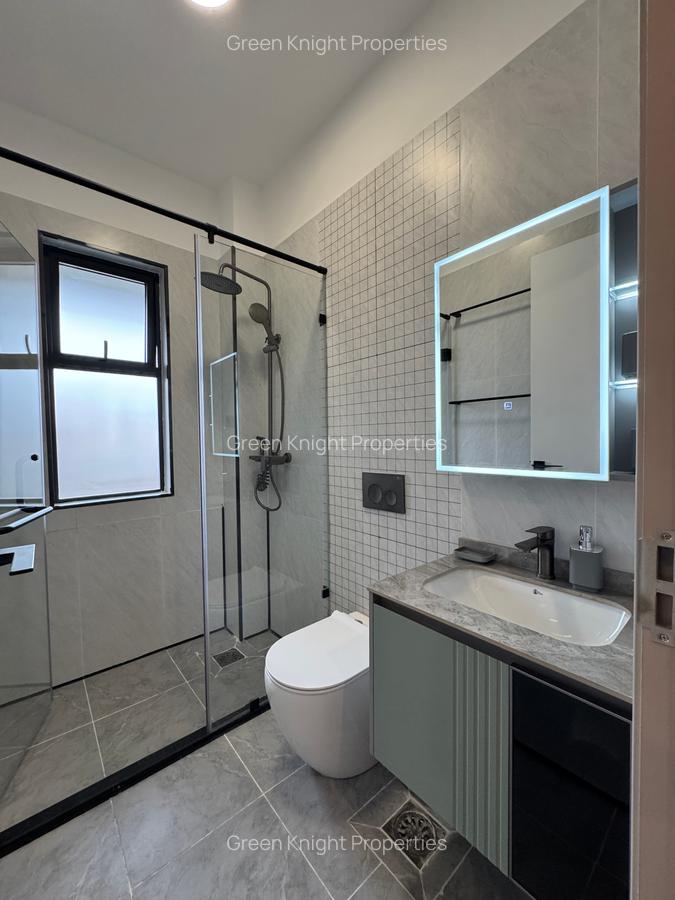 Serviced 2 Bed Apartment with En Suite in Kilimani - 16