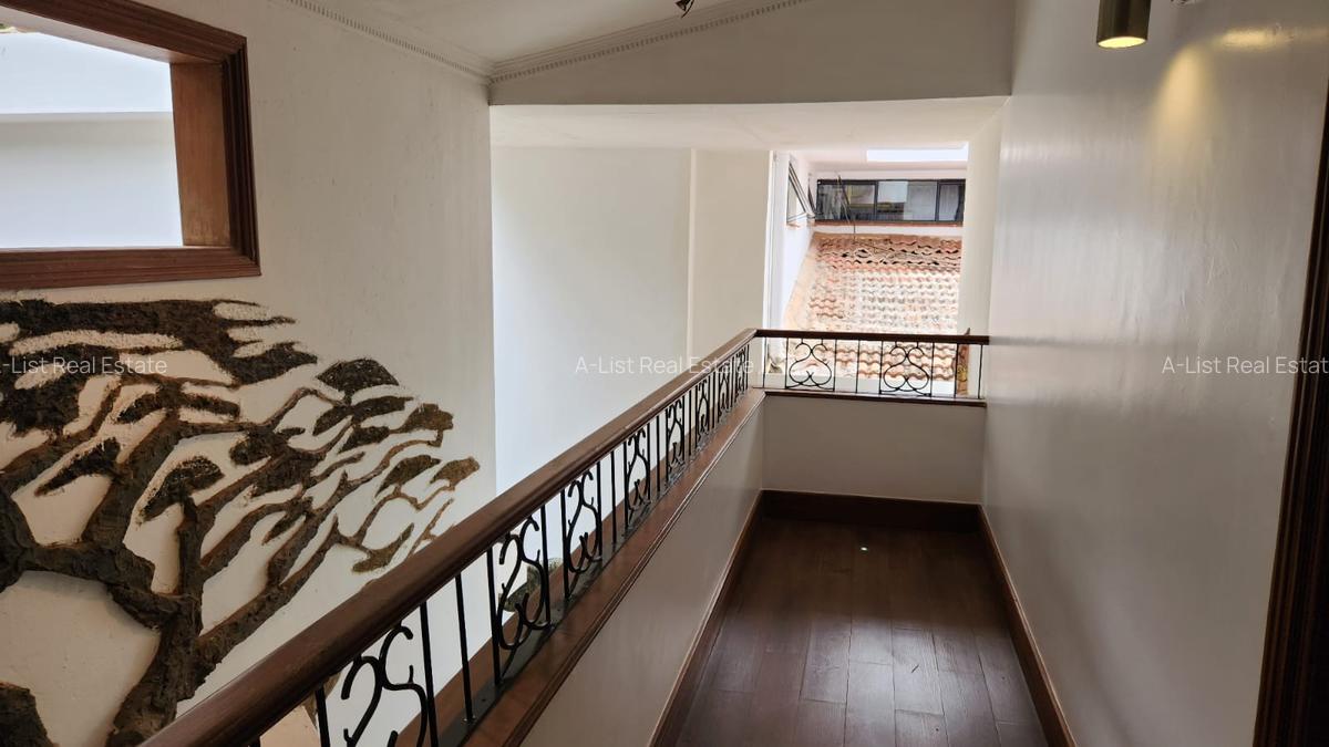 2 Bed House with En Suite at Magnolia - 5