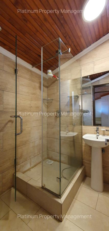 2 Bed Apartment with En Suite in Brookside - 14