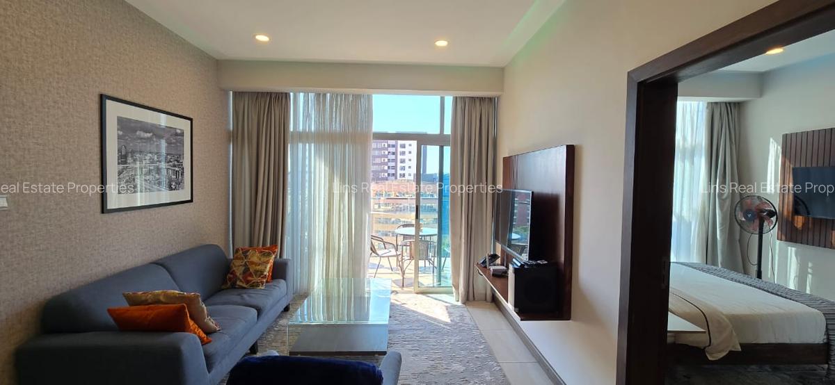 Serviced 2 Bed Apartment with En Suite in Westlands Area - 4