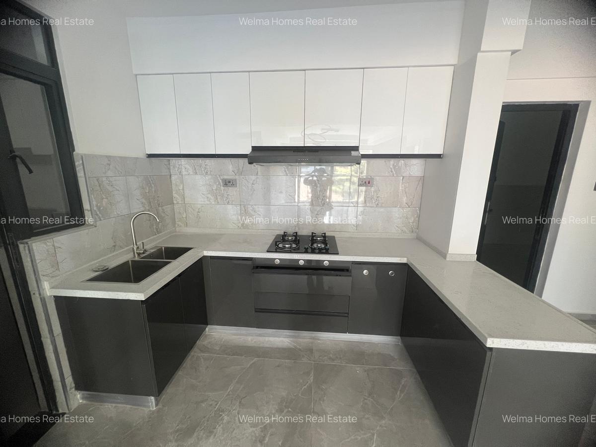 2 Bed Apartment with En Suite in Lavington - 4