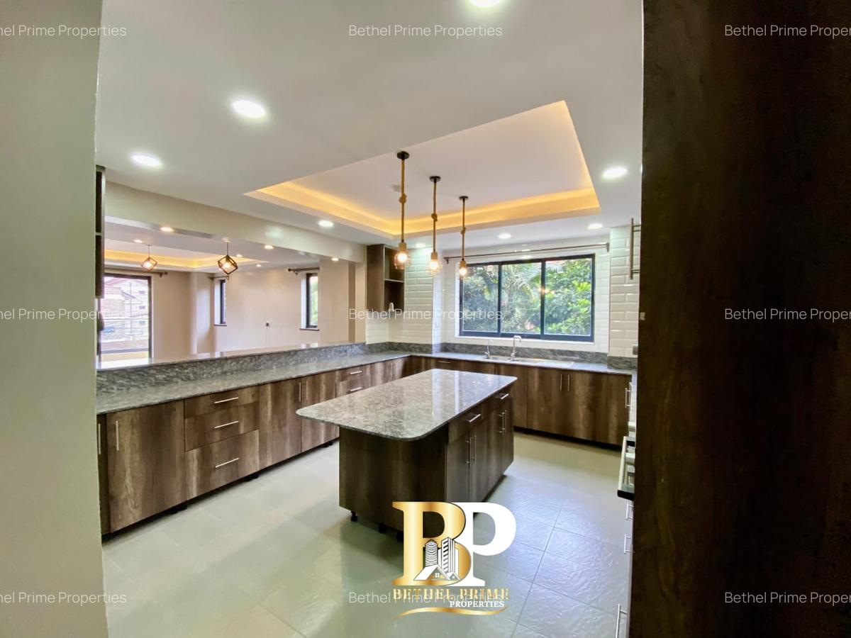 3 Bed Apartment with En Suite in Lavington - 12