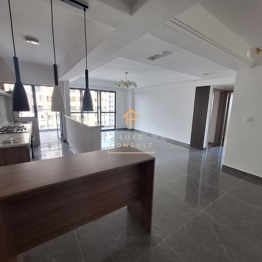 2 Bed Apartment with En Suite at Riverside Drive - 3