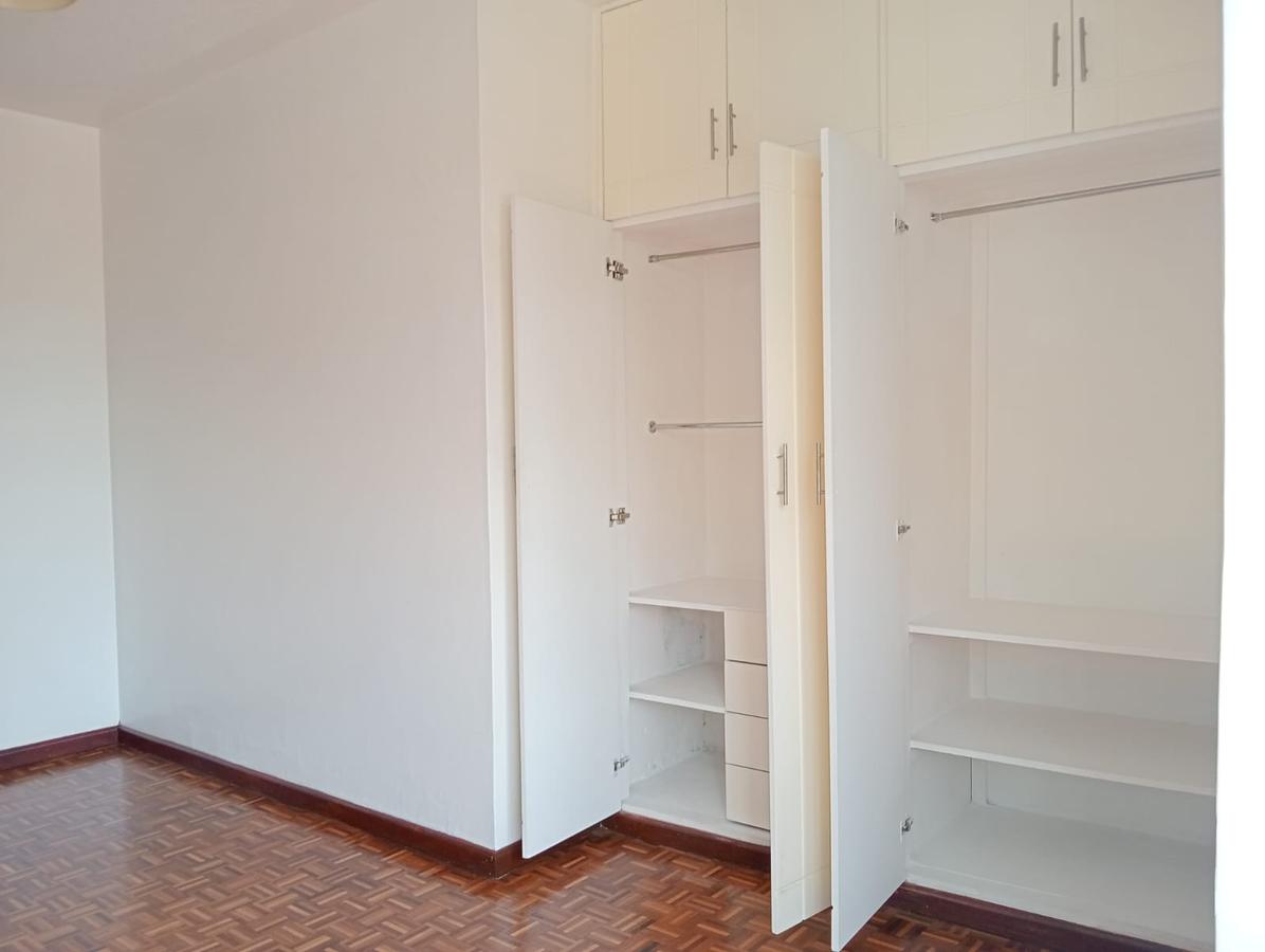 3 Bed Apartment with Backup Generator in Westlands Area - 10