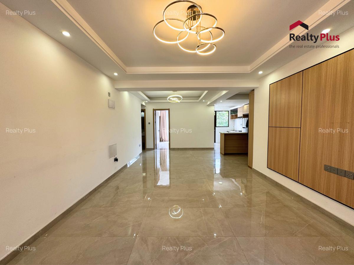 3 Bed Apartment with En Suite at Riverside Drive - 4