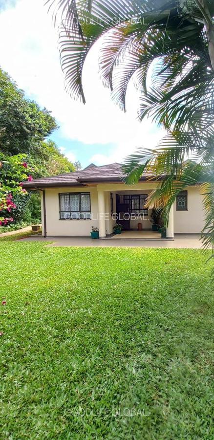 2 Bed House with En Suite at Runda - 2