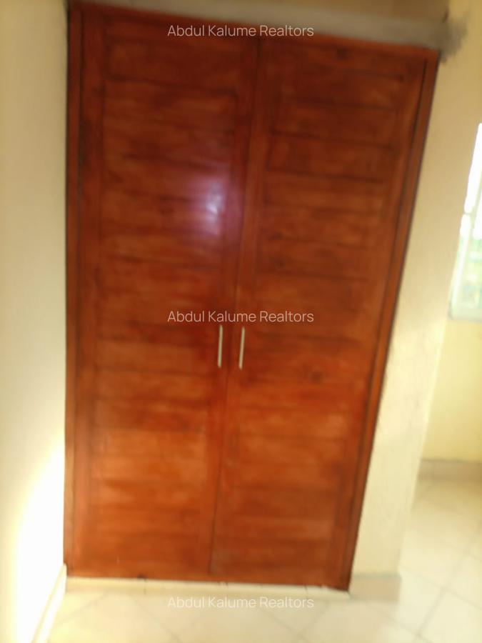 3 Bed House with En Suite at Kisauni - 6