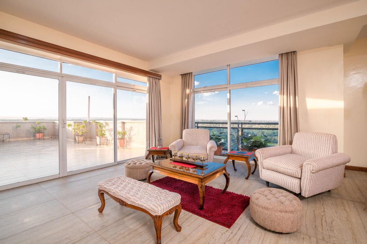 2 Bed Apartment with En Suite in Muthaiga - 2