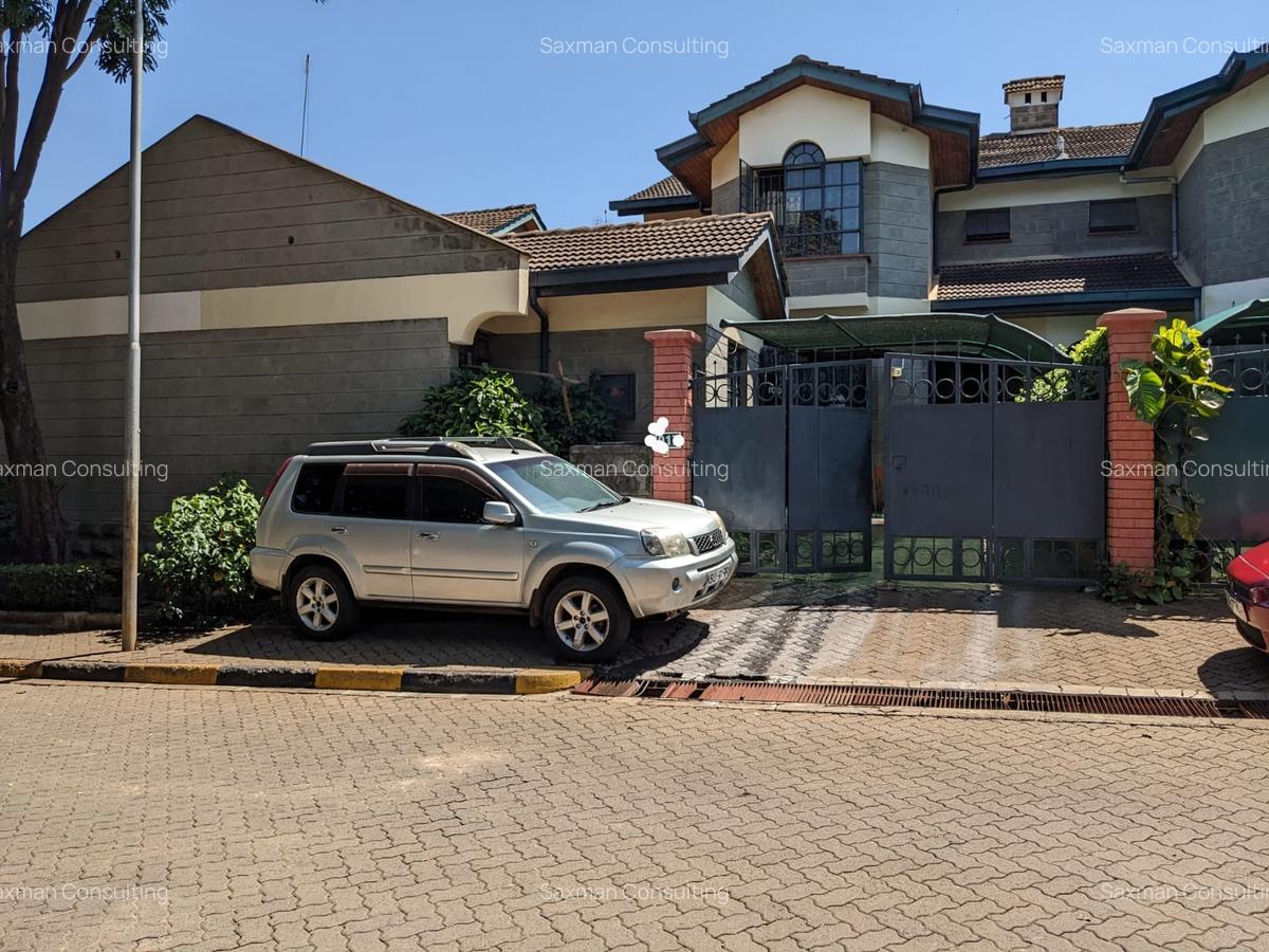 4 Bed Villa with En Suite in Muthaiga - 10