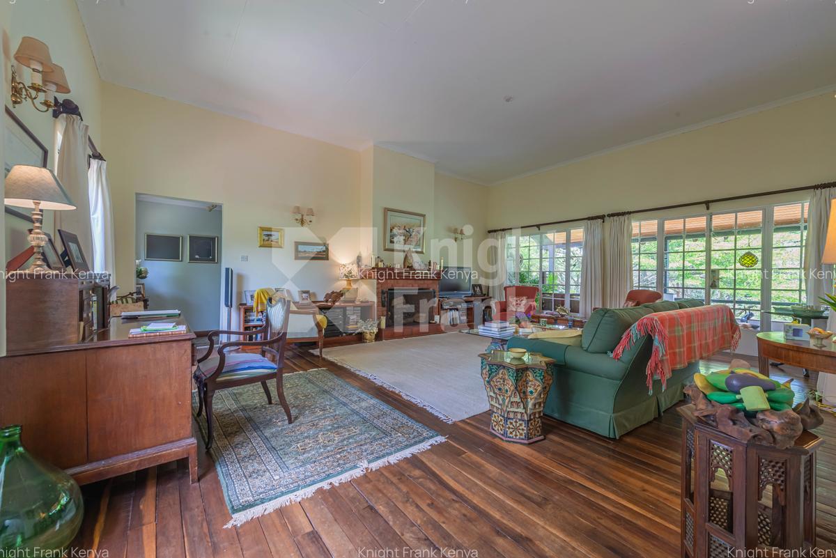 3 Bed House with Garden in Kiambu Road - 2