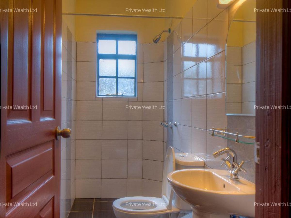 2 Bed Apartment with En Suite at Mbaya Drive - 5