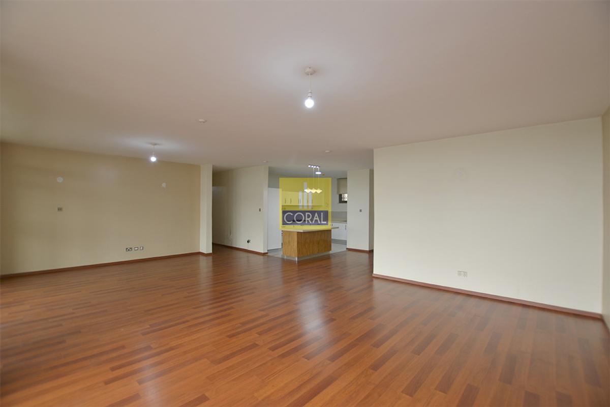 3 Bed Apartment with En Suite in Parklands - 3