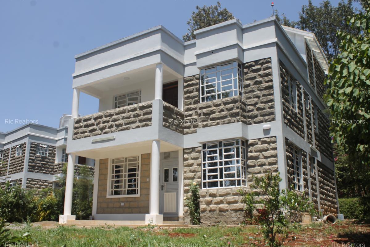 3 Bed Townhouse with En Suite at Karen Plains - 1