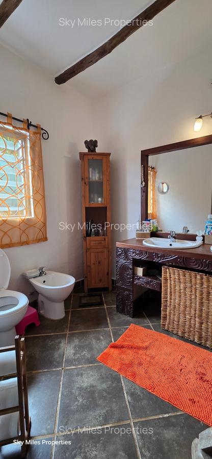 2 Bed Villa with En Suite at Mtwapa La-Marina - 9