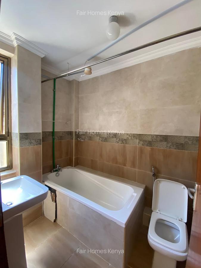 5 Bed Townhouse with En Suite at Amboseli Road - 16