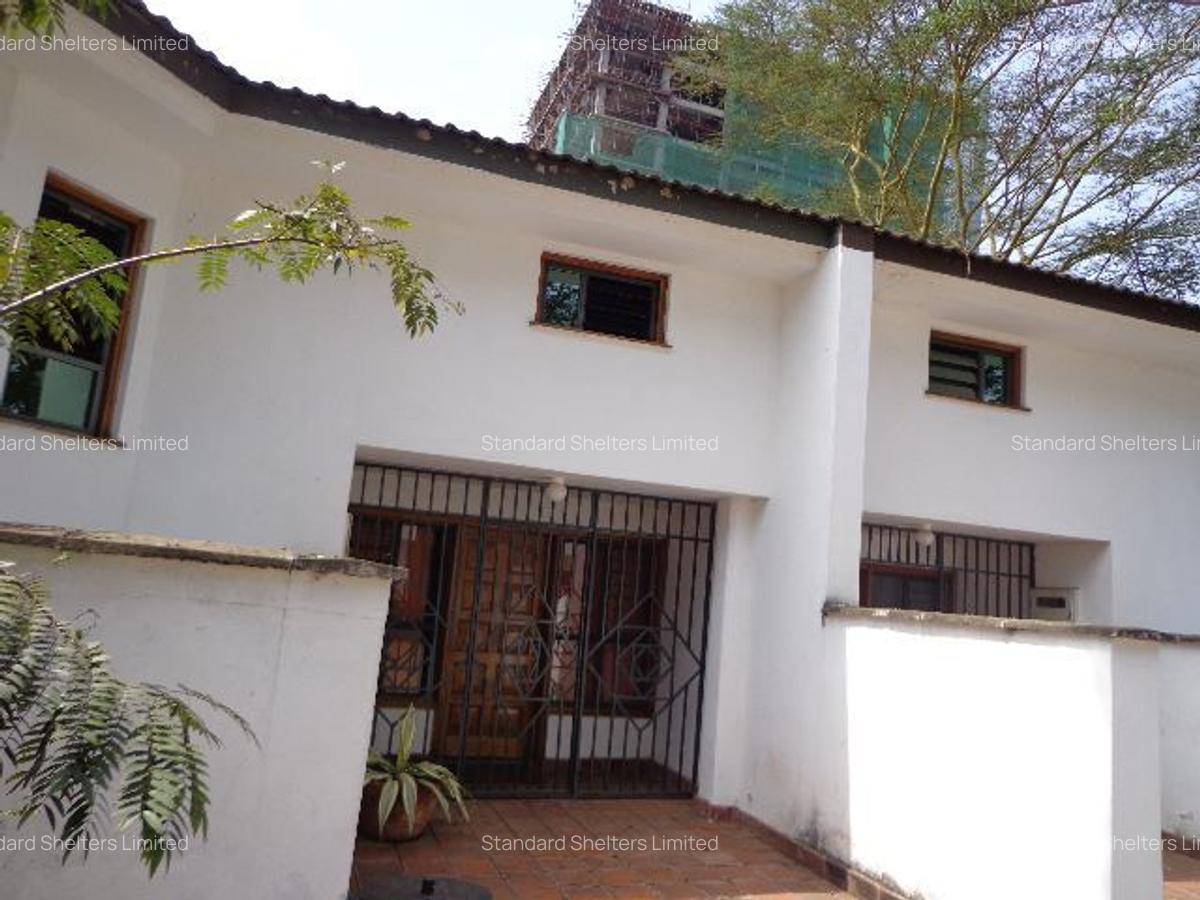 4 Bed Townhouse with En Suite in Kileleshwa - 2