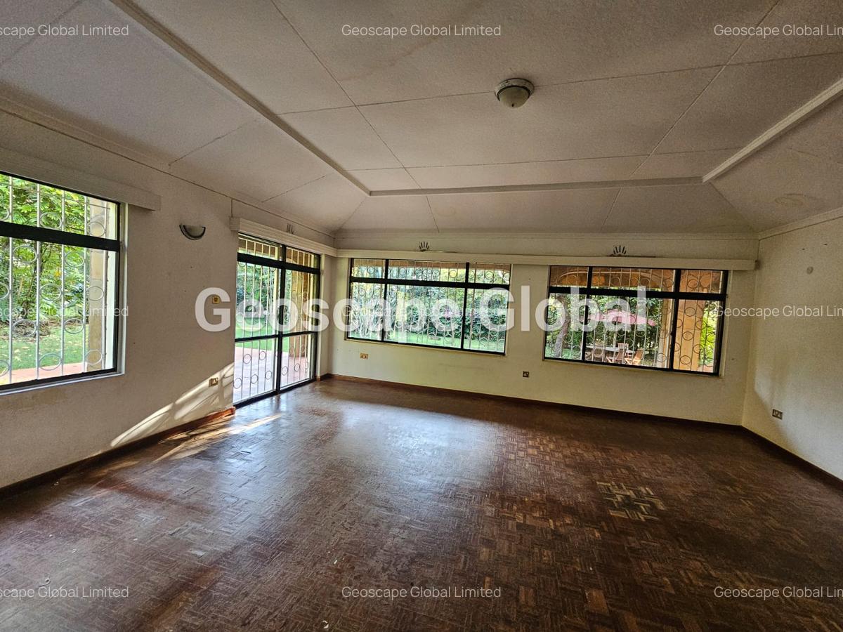 4 Bed House with En Suite in Kyuna - 2