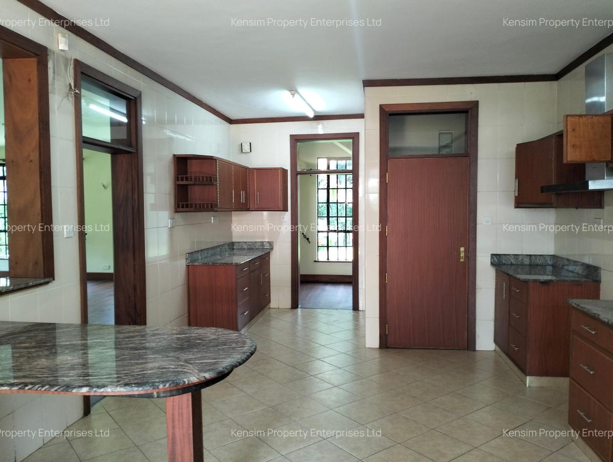4 Bed Townhouse with En Suite in Muthaiga - 6