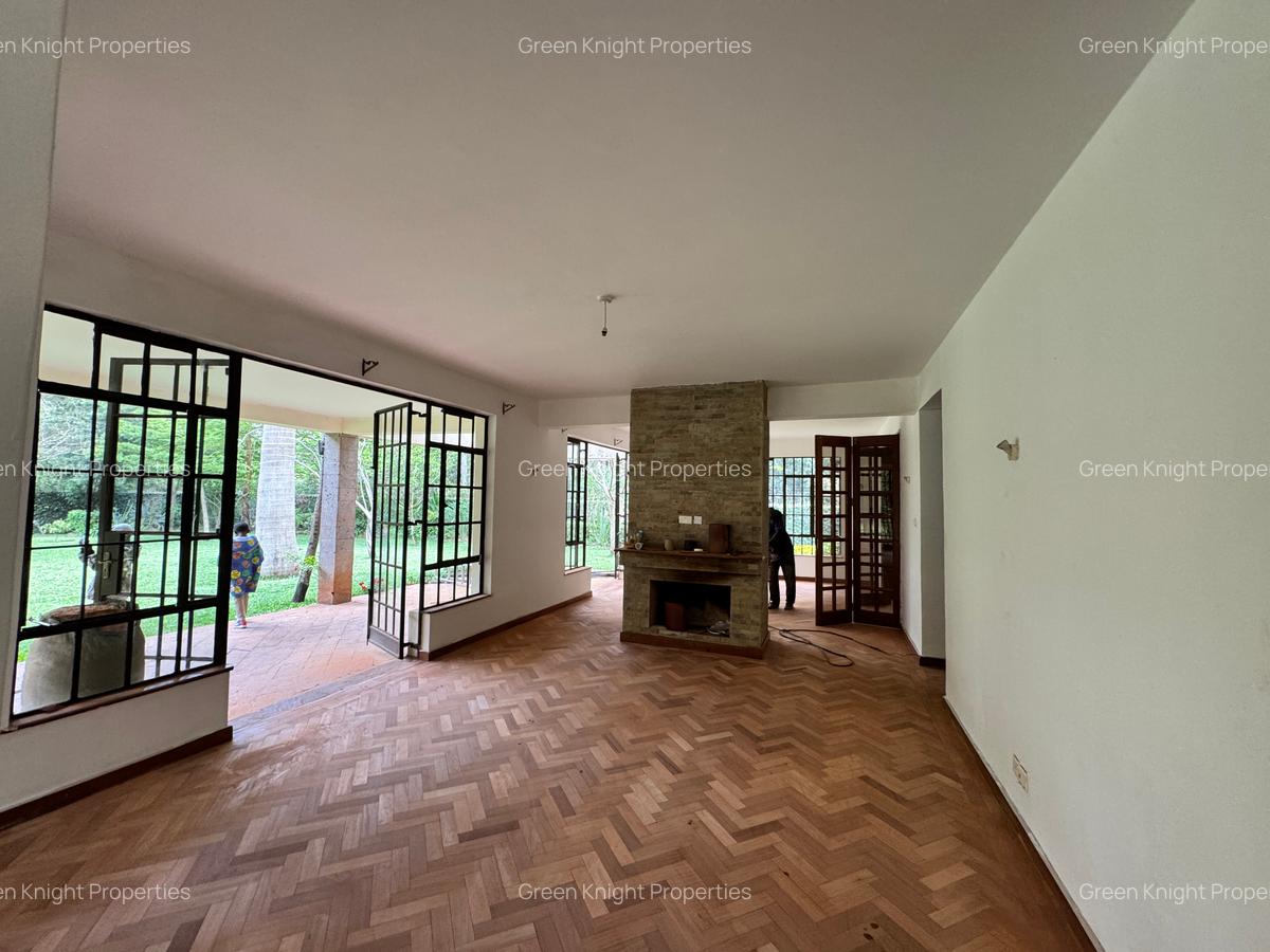 4 Bed House with En Suite in Karen - 2