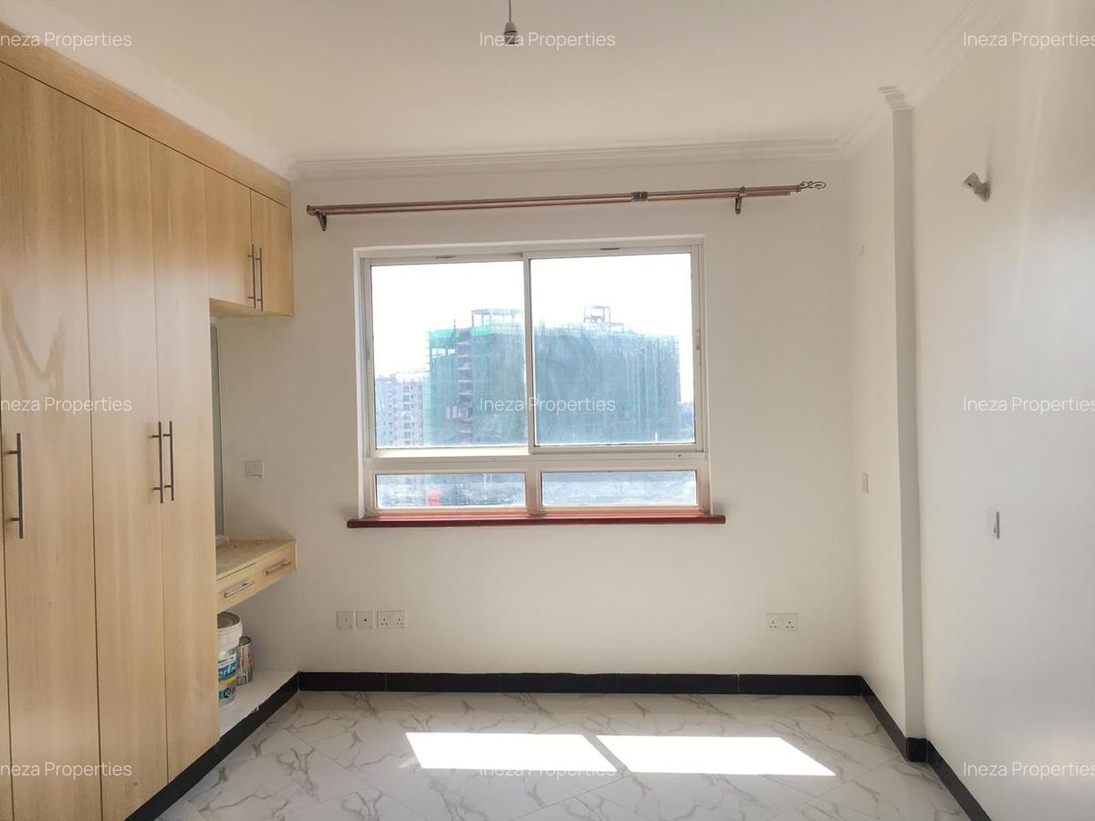 3 Bed Apartment with En Suite in Kileleshwa - 3