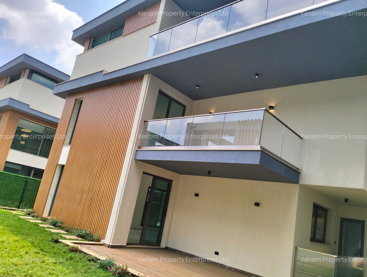 5 Bed Townhouse with En Suite in Lavington - 11