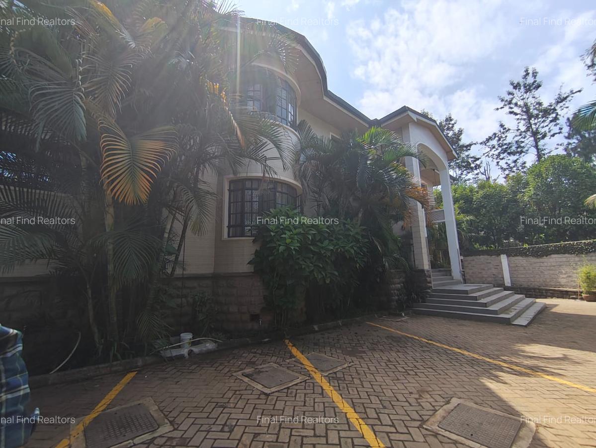 2 Bed House with Garden in Nyali Area - 8