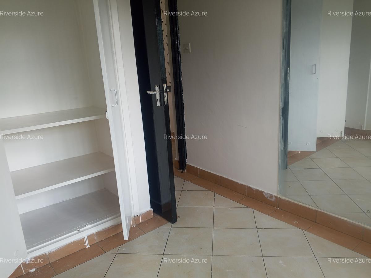 4 Bed Townhouse with En Suite at Westlands - 15