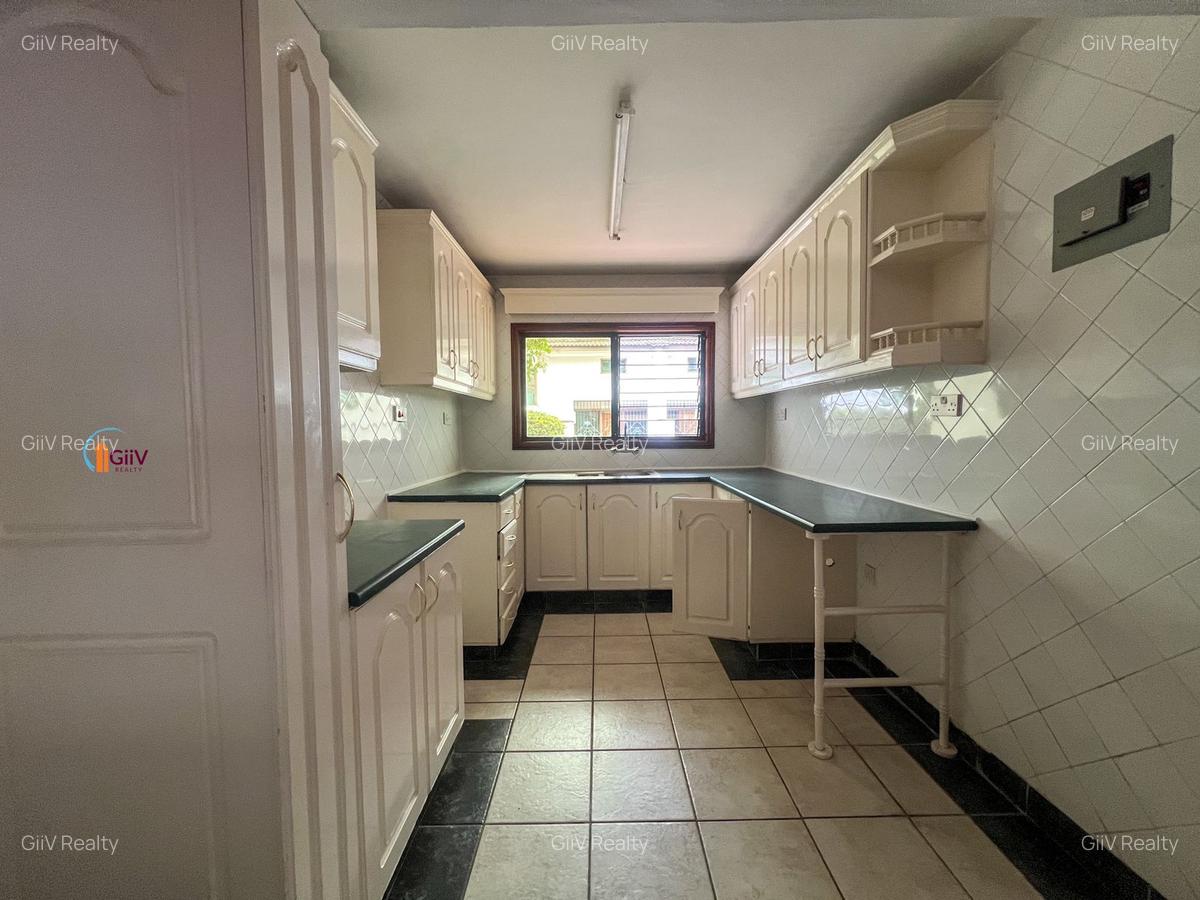 2 Bed Townhouse with Garden in Kileleshwa - 8