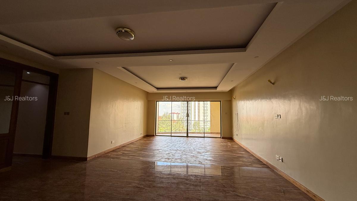 4 Bed Apartment with En Suite in Kileleshwa - 4