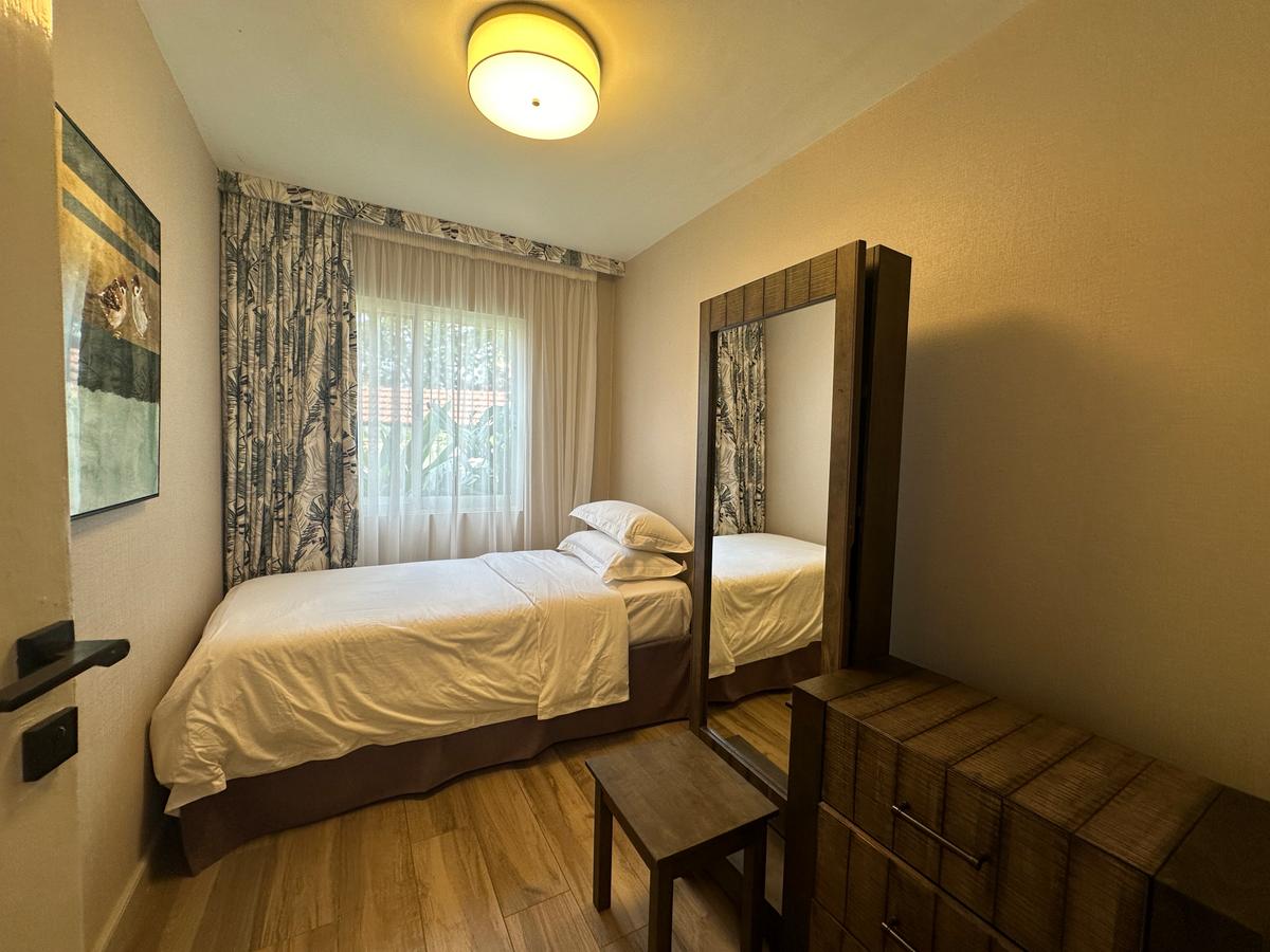 Serviced 3 Bed Apartment with En Suite in Kilimani - 5