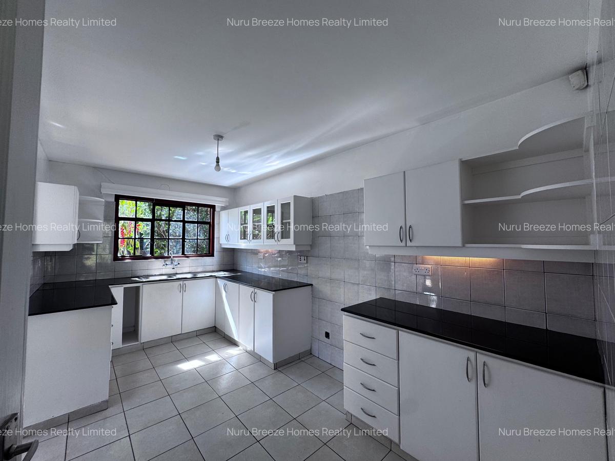 3 Bed Townhouse with En Suite in Runda - 3