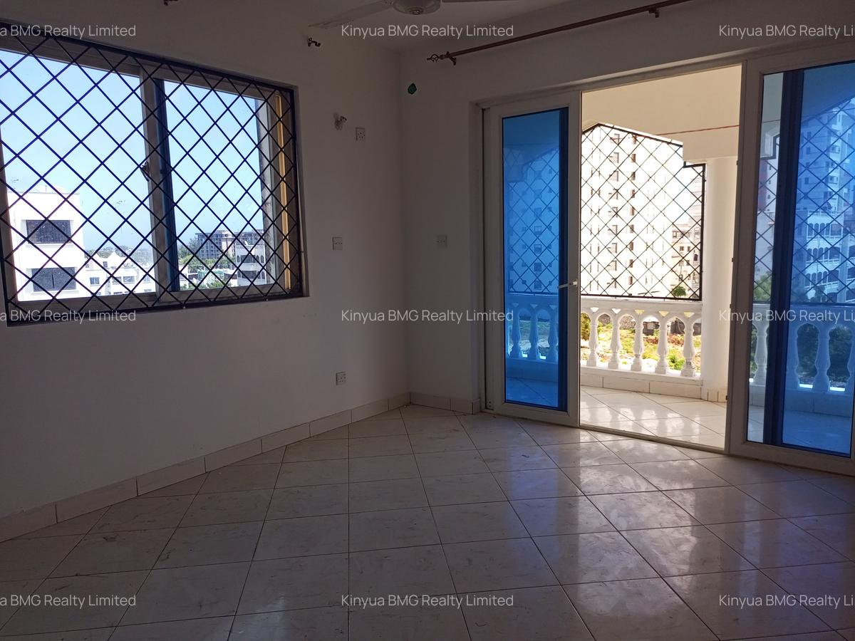 3 Bed Apartment with En Suite in Nyali Area - 7