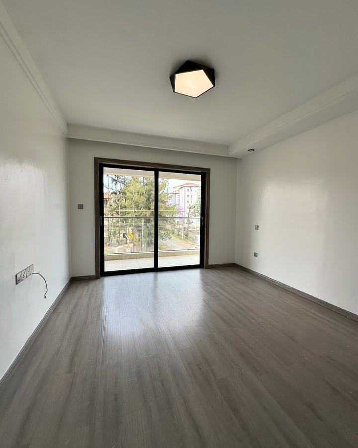 3 Bed Apartment with En Suite at Muringa Road - 8