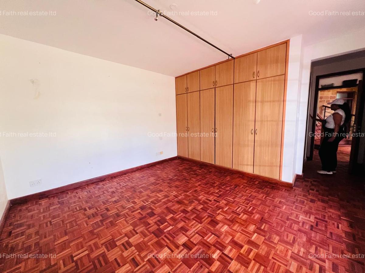 4 Bed House with En Suite in Kiambu Road - 18