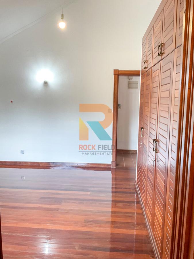 4 Bed Townhouse with En Suite at Peponi Road - 18