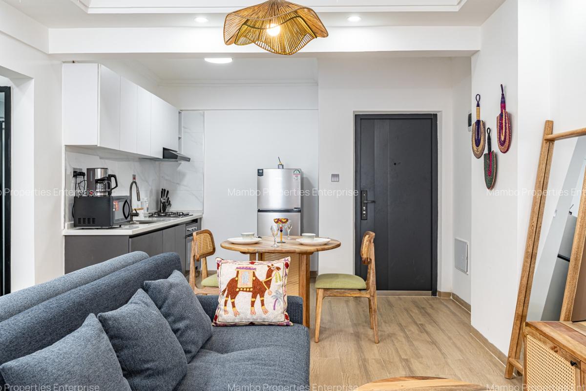 Serviced 1 Bed Apartment with En Suite at David Osieli - 3
